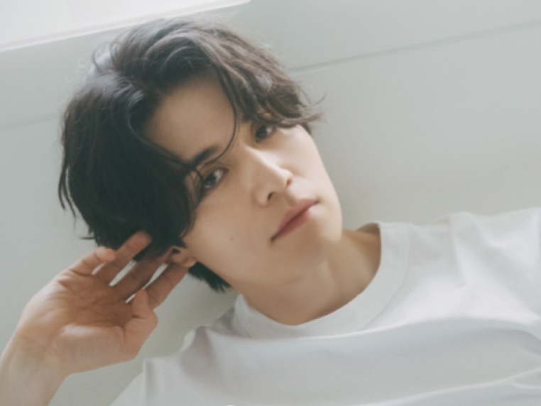 Lee Dong Wook 11/04 &agrave;s 17h - Poltrona